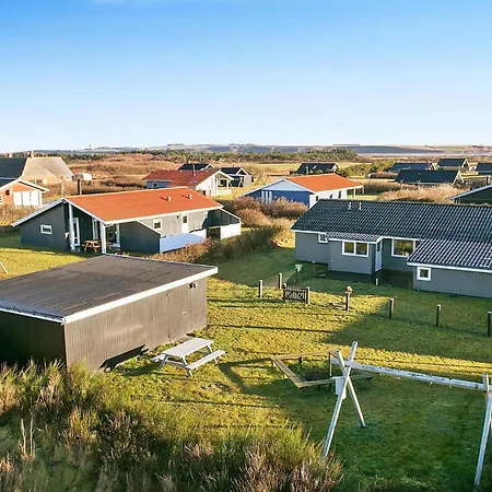 Well-maintained For 6 W Wi-fi Sj13 Feriehus Harboør
